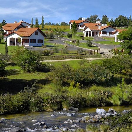 Complejo De Cabanas Llatani Hotel Los Reartes Esterno foto